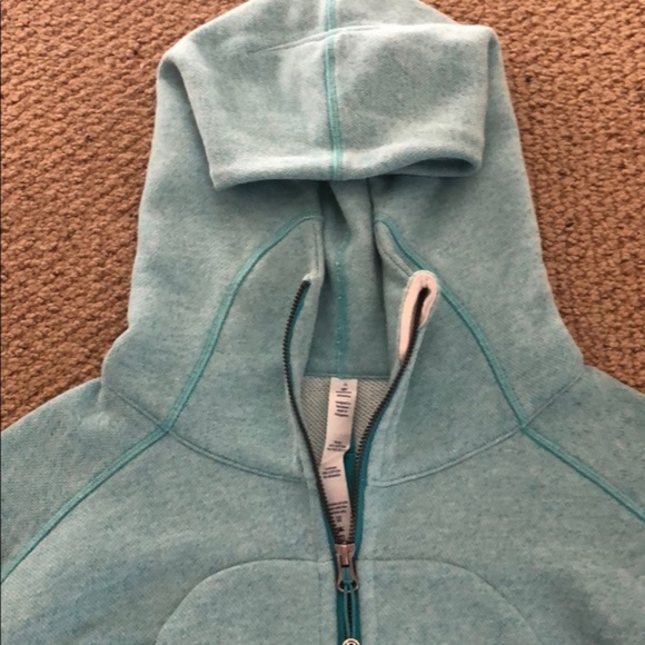 SOLD! Lululemon On The Daily Hoodie blue, size 6 - Picture 8 of 8